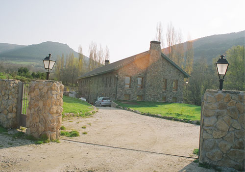 La entrada del albergue